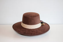 Load image into Gallery viewer, Sombrero – Winter essential